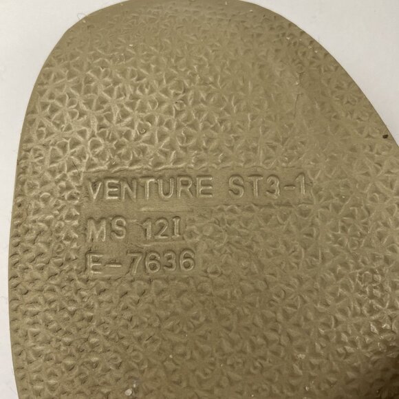 Crocs Santa Cruz Canvas Shoes Mens Size 12 Casual Slip On Loafer Tan Comfort - Picture 3 of 9